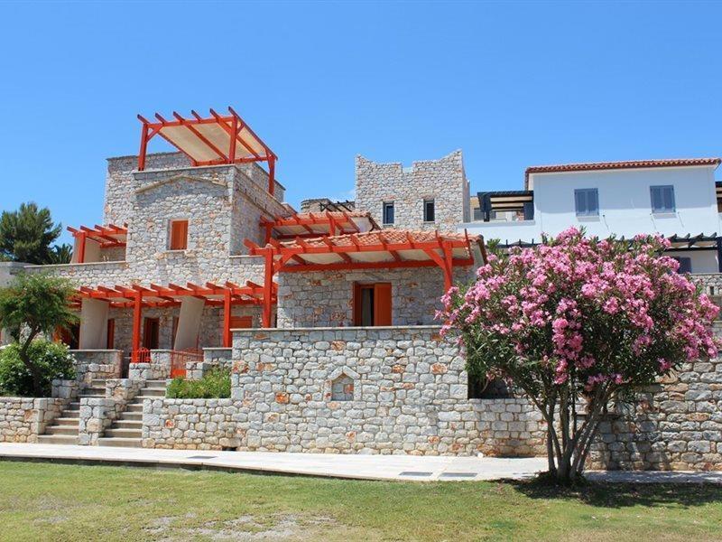 Demestihas Studios Mavrovoúnion Exterior foto